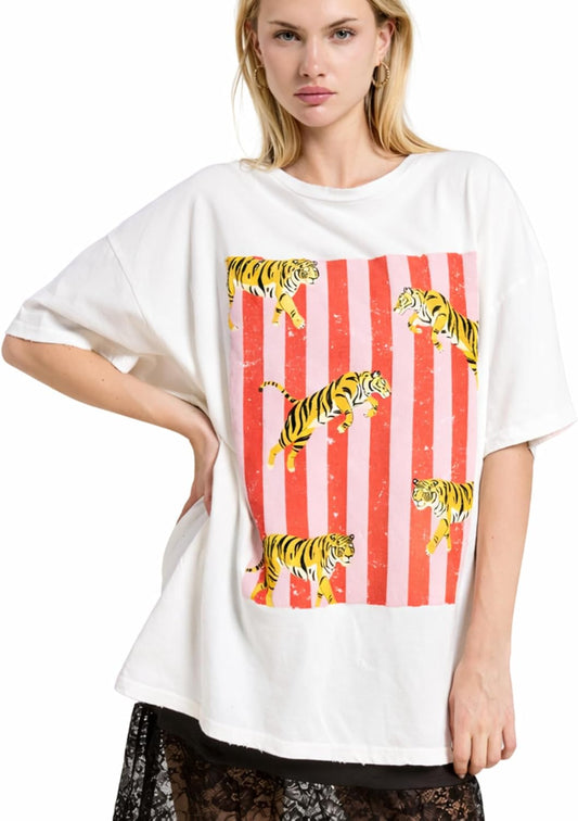 Vintage Tiger Graphic Tee for Women – Very Oversized Relaxed Boyfriend Fit Streetwear T-Shirt